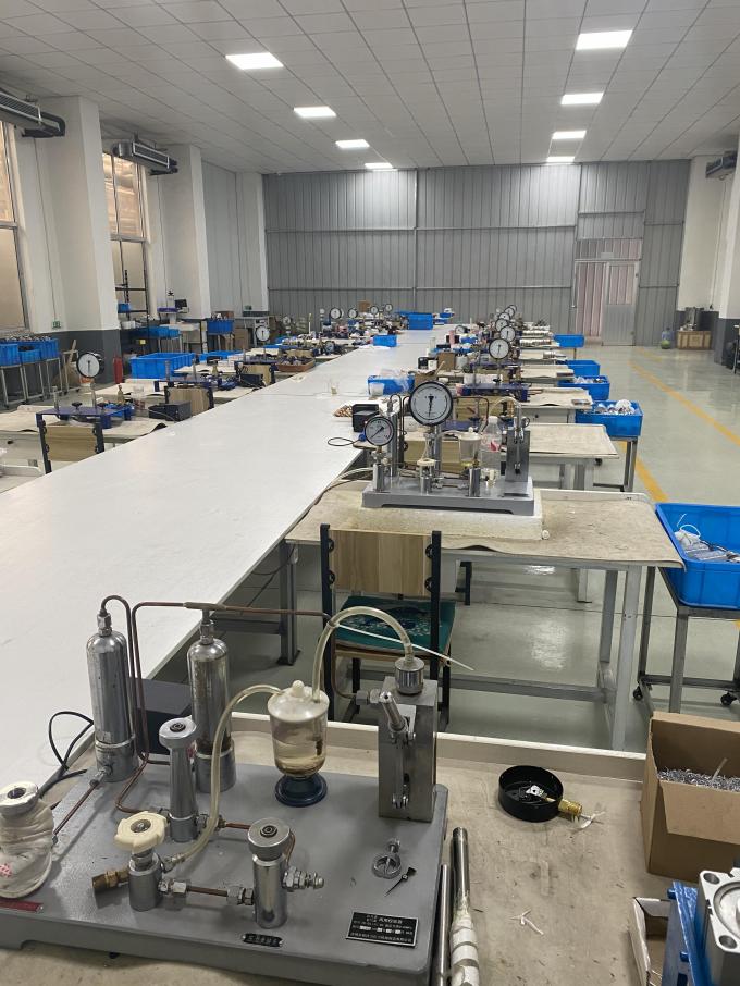 Qingdao Dazefengyang Meter& Welding Instruments Co., Ltd. Wycieczka po fabryce