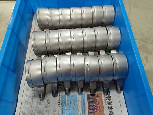 4-calowy miernik ciśnienia ze stali nierdzewnej 316 z pierścieniem bagnetem dla odporności na wstrząsy